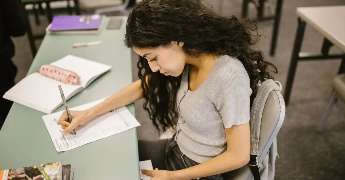 Comment Anticiper le Retour en Classe pour un Enfant Zen
