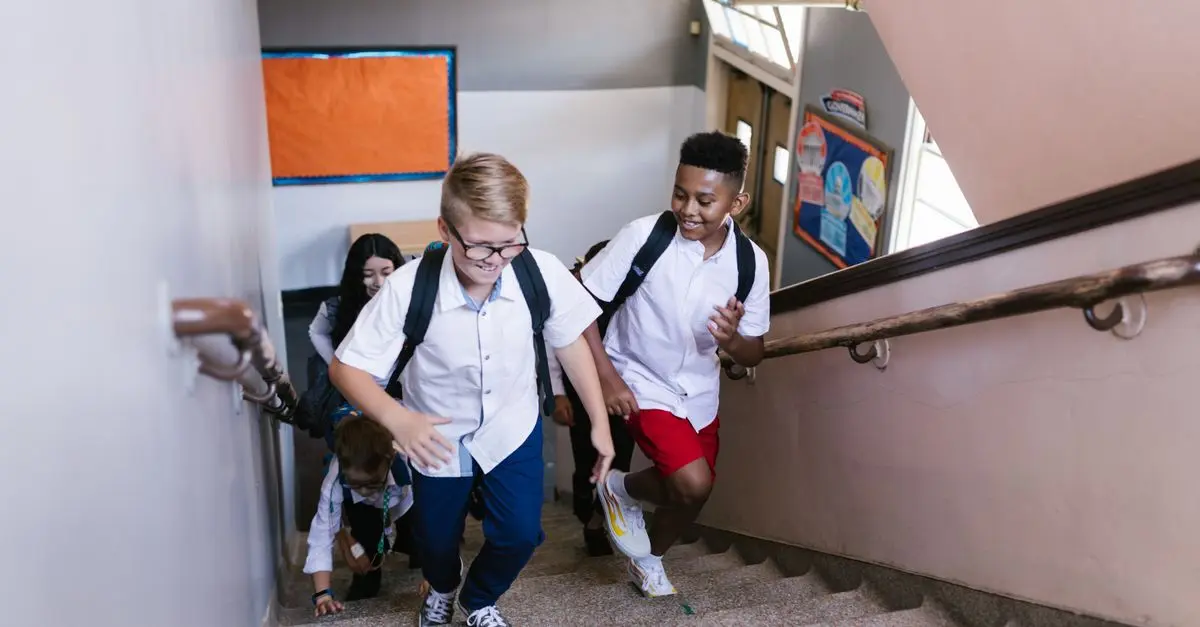 Comment Évaluer l'Adaptation de Votre Enfant au Retour en Classe