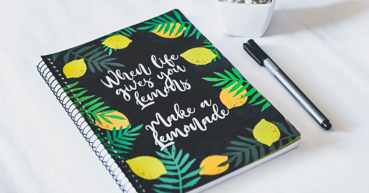 Comment Créer un Journal de Rentrée Scolaire Inspirant