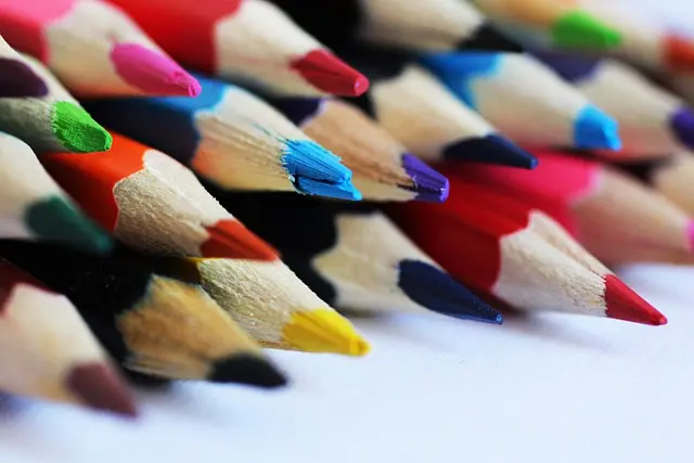 Comment Créer une Boîte à Outils Éducative pour la Rentrée