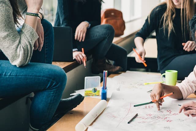 10 Activités Ludiques pour un Retour en Classe Réussi